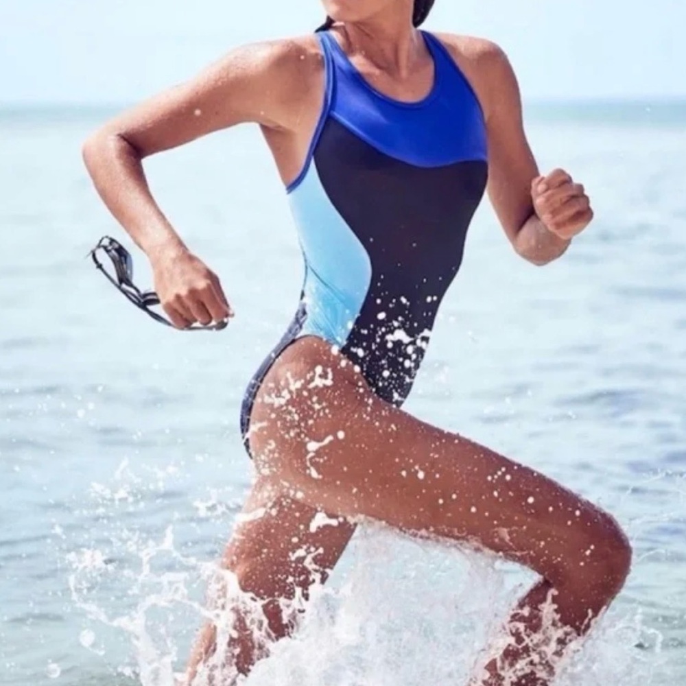 Athleta Freestyle Blue Colorblock One Piece Swimsuit Sz 6/32 NWOT
